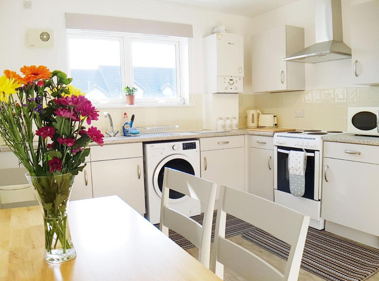 Hill View 2 Bedroom Free Parking อินเวอร์เนส ภายนอก รูปภาพ