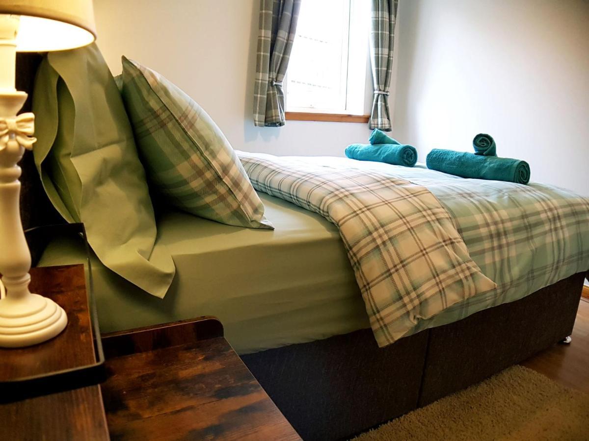 Hill View 2 Bedroom Free Parking อินเวอร์เนส ภายนอก รูปภาพ