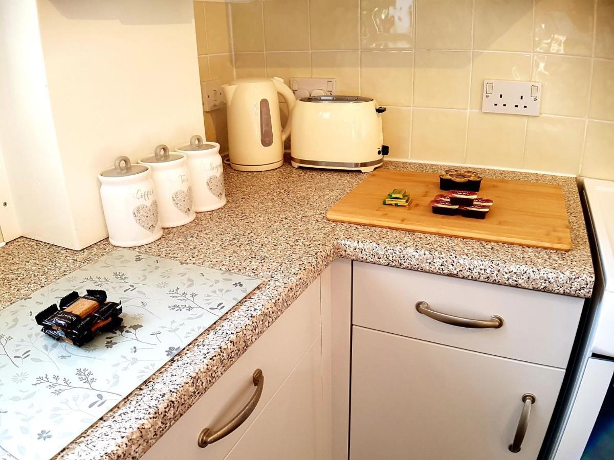 Hill View 2 Bedroom Free Parking อินเวอร์เนส ภายนอก รูปภาพ